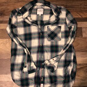 💜AEO Boyfriend fit button down!